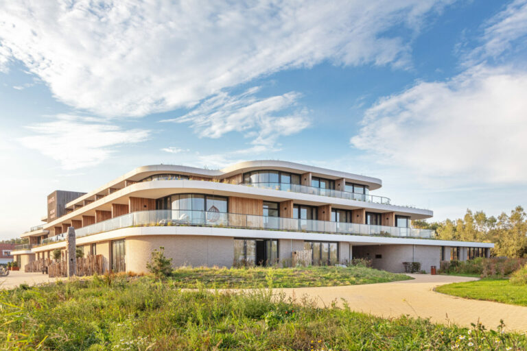 3404-VROUWENPOLDER_BREEZAND_08_4R8A2267_5DSR_a.jpg